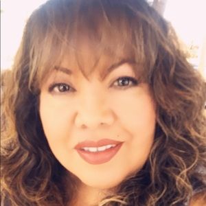 Meet your Posher, Veronica